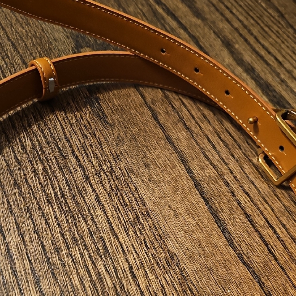 Tan Leather Belt with Gold Geometric Buckle - Picture 5 of 6